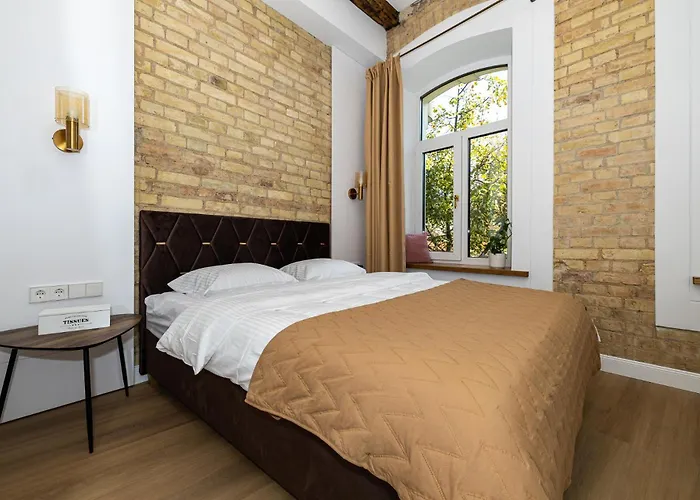 Cohost I Brand New Apt, W-Ac In A Central Location